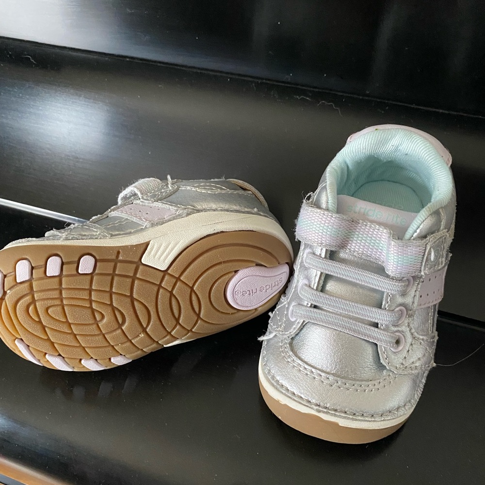 Stride Rite Little Kid Size 3. Silver shoes